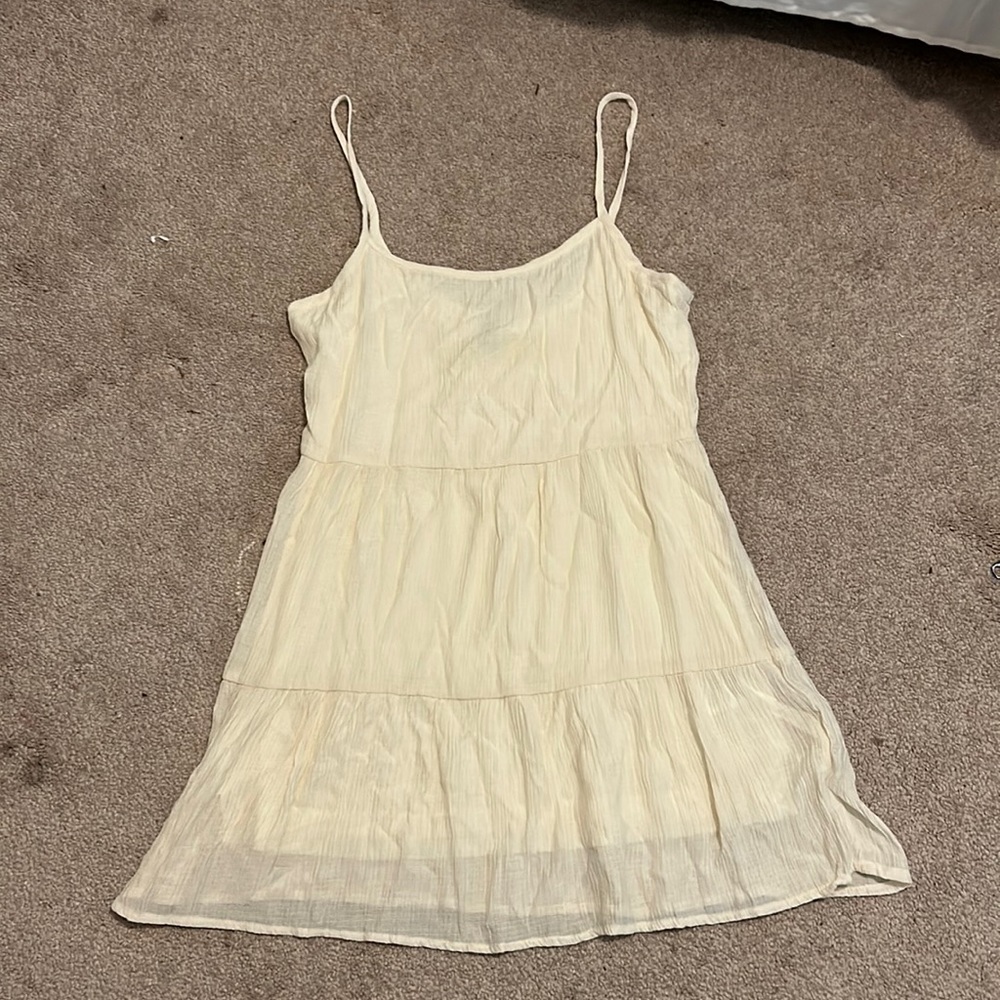 H&M off white sundress. Size Small